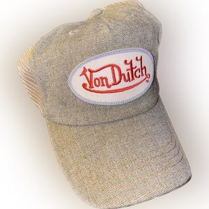 Von Dutch trucker hat